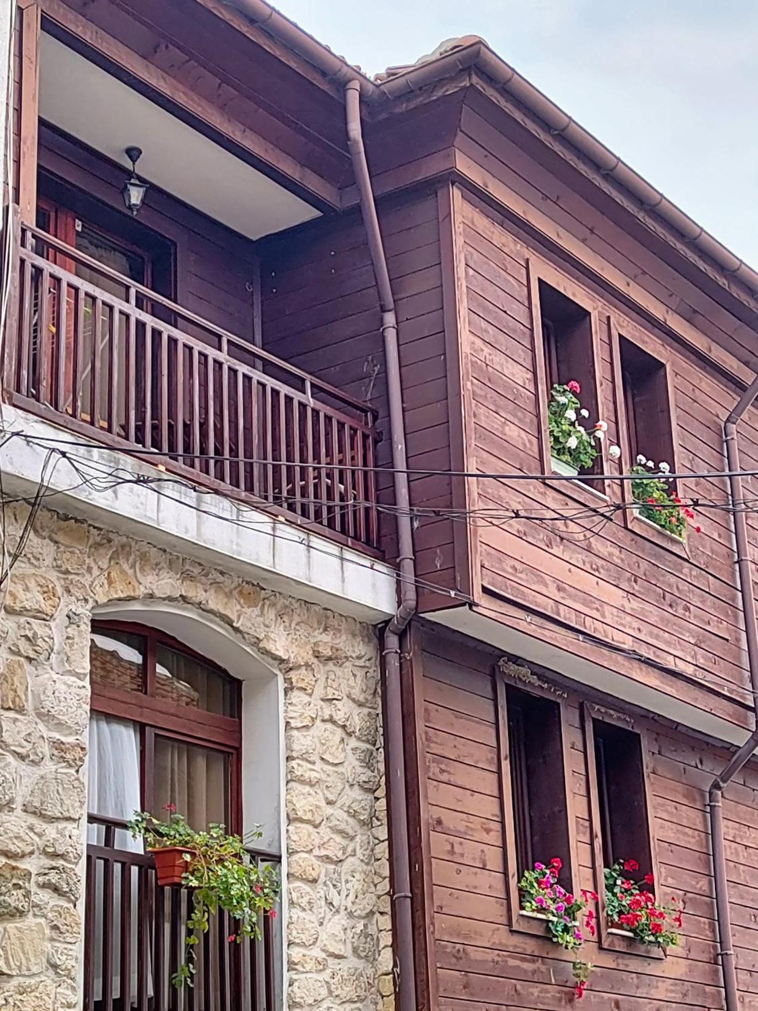 Guest Rooms Melsambria Nesebar Exteriör bild